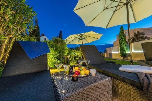 Apartments Villa Maelise