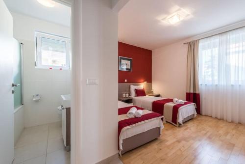 Apartments Villa Maelise