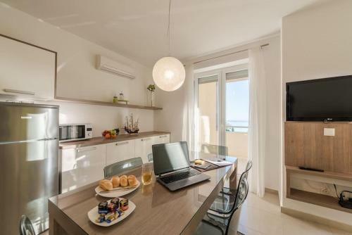 Apartments Villa Maelise
