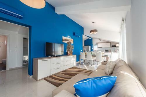 Apartments Villa Maelise