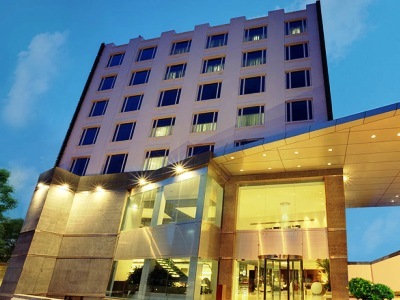 The Pride Hotel (dlx)