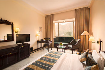Kk Royal Hotel And Convention Centre