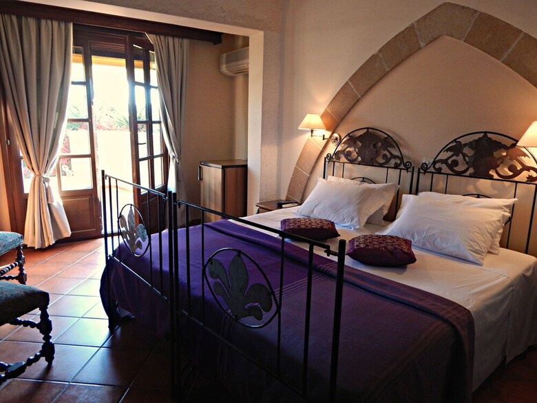 Hotel Saint Nikolis