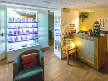Hotel Hellidon Lakes Golf & Spa