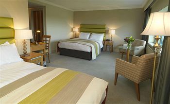 Hotel Hellidon Lakes Golf & Spa