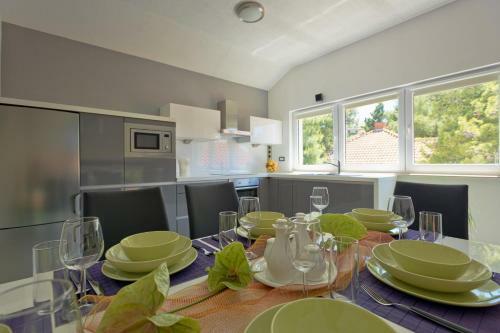Apartamentos Deluxe Jelsa