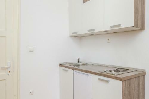 Hostal Central Jardin Guest House Split