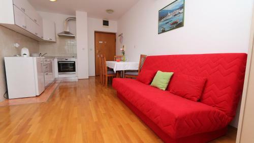 Central Beach Apartment