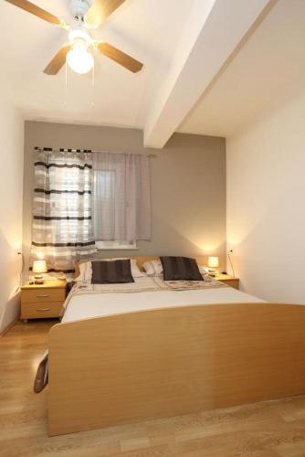 Apartment Orebic 10149a