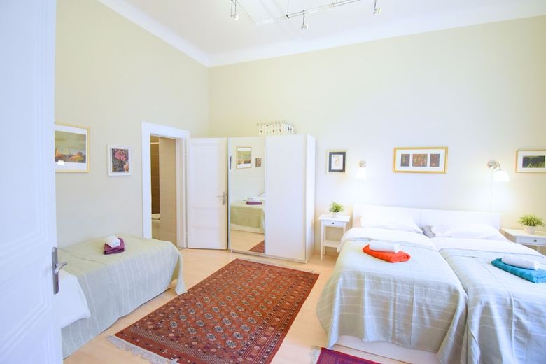 Donos Apartments