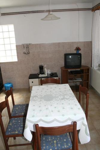 Apartment Stara Novalja 4134b