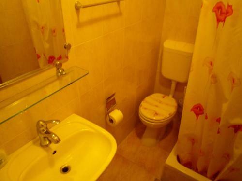 Hostal Villa Adria