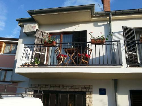 Apartment Bozac