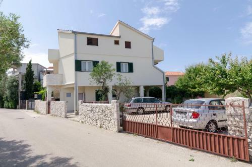Apartments Mirzeta