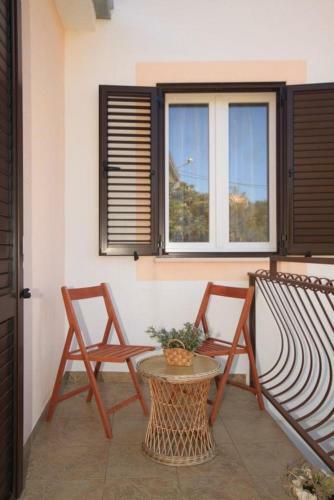Apartments With A Parking Space Slatine (ciovo) - 8658