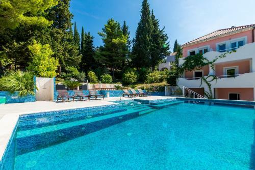 Apartamentos Vila Brasina