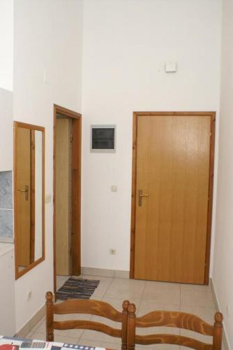 Apartments With A Parking Space Vodice - 4236