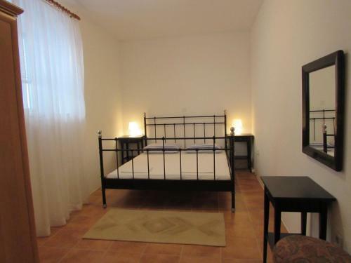 Apartments Madirazza