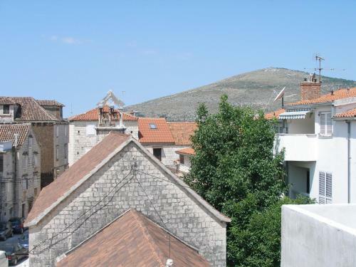 Apartments Madirazza