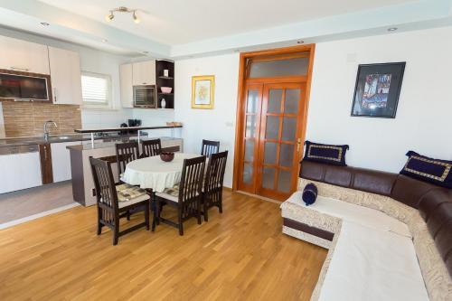 Apartamentos Rooms Tarik Panorama