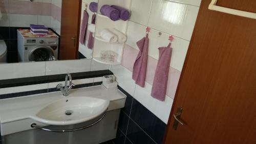 Apartment Kastel Luksic 11129a