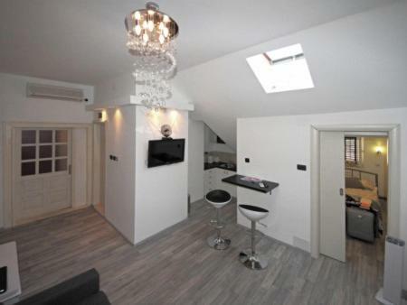 Apartment Esma