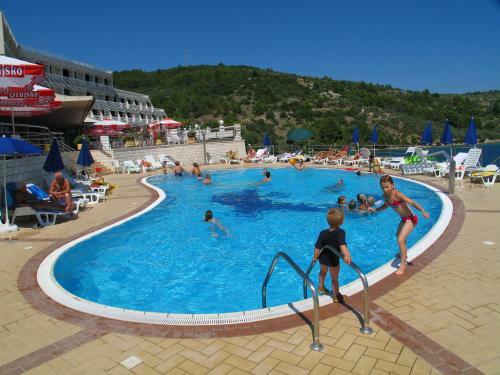All Inclusive - Hotel Adria