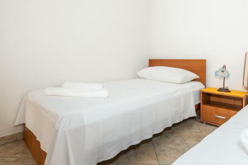 Hostal Guesthouse Ava