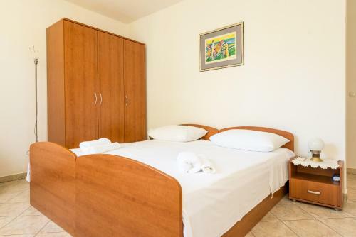 Hostal Guesthouse Ava