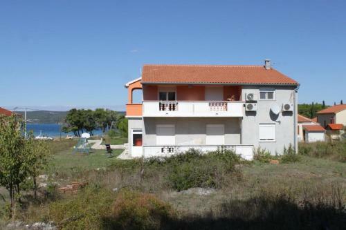 Apartment Pasman 8274c
