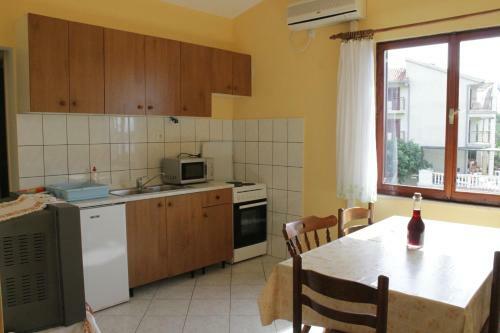 Toma? Apartments
