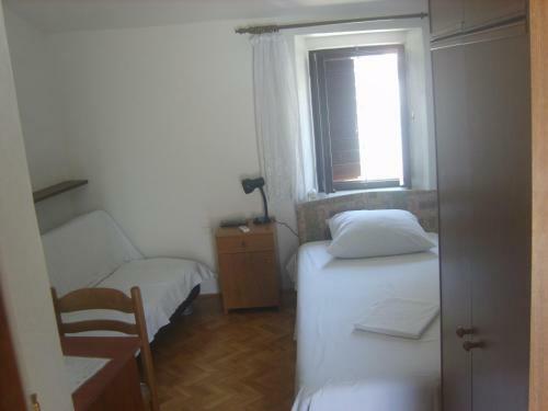Hostal Rooms Roso