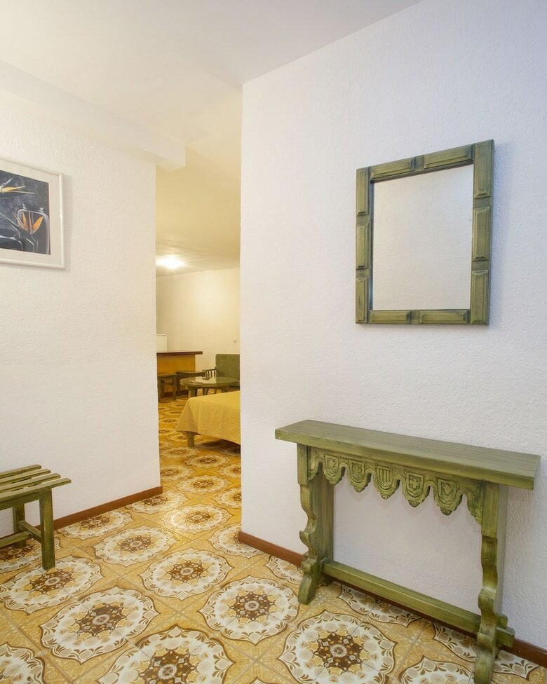 Apartamentos Bon Lloc