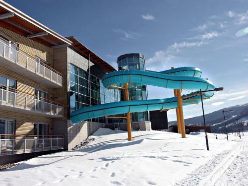 Hotel Holiday Club �re