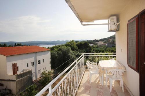 Apartment Orebic 10256a