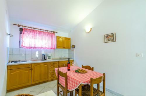Apartment Zdravka