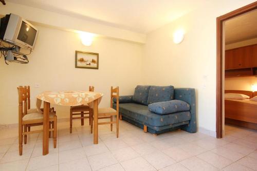 Apartment Orebic 10093a