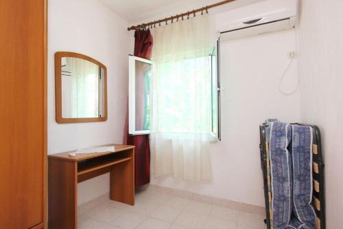 Apartment Orebic 10093a