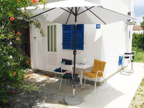 Studio Apartment Blue Window