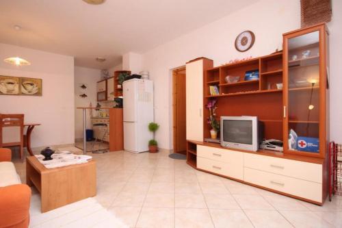 Apartment Jelsa 8751a