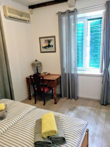Apartamentos De Caris Palace