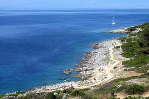 Apartment Mali Losinj 8027a