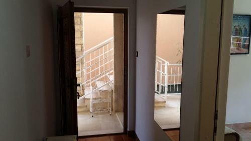 House Danica Apartments & Rooms