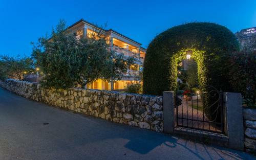 Hostal Vila Milcetic