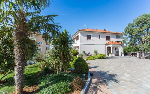 Hostal Vila Milcetic