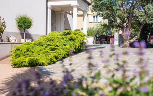 Hostal Vila Milcetic