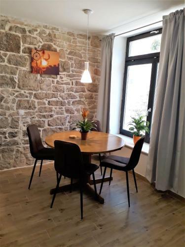 Hostal Barbiere Guest House