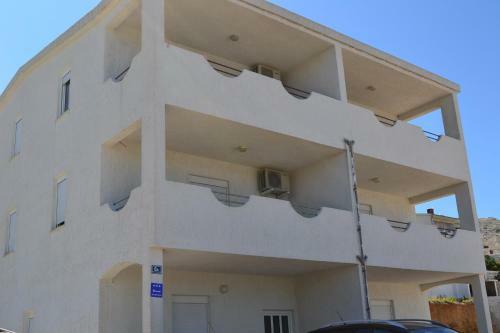 Apartment Rovis