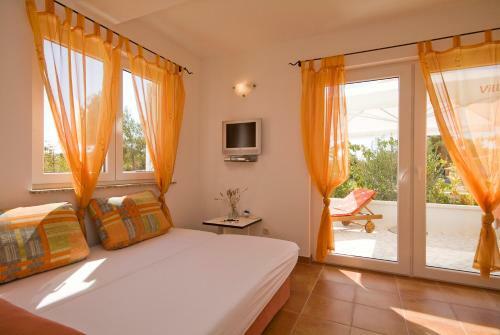 Apartment Tihomir