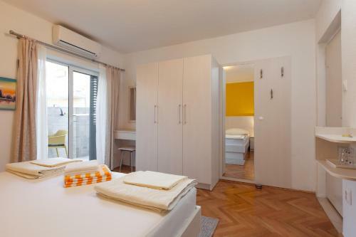 Hostal Guest House Damir